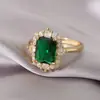 Anillo de cobre con incrustaciones de circón y esmeralda, moda europea y americana, temperamento de lujo, recuerdo de boda, regalo, joyería, anillo vintage