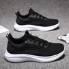 Fabricantes transfronterizos envían zapatos Jinjiang para mujer, zapatillas ultraligeras para correr, zapatos con amortiguación, zapatillas de salto de longitud para niñas