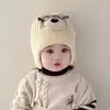 Gorros infantiles estilo coreano para otoño e invierno, engrosados para abrigar, gorros de punto unisex para bebé con diseño de perro volador de dibujos animados