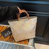 2025 Nuevo Estilo Chino Bordado por Ambos Lados Estampado en Caliente Estéreo Hecho a Mano Gran Capacidad Bolsa de Tela de Bambú Bolsa de Mano para el Trabajo y Viajes