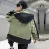 Ropa de Primavera para Niños Abrigo de Niño Primavera y Otoño Niños Medianos y Grandes Abrigo con Capucha Bloques de Color Chaqueta Ropa de Niño Guapo Casual