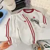 Conjunto de primavera y otoño para niños 2026 nueva moda moderno casual deportivo otoño elegante conjunto de dos piezas