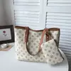 Nova bolsa tiracolo de design nicho retrô minimalista 2026 para mulheres, bolsa de ombro de grande capacidade, bolsa tote portátil para o dia a dia