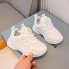 Zapatos Deportivos Infantiles de Malla con Velcro Elástico Primavera Verano Súper Ligeros Zapatos Blancos Zapatos Escolares para Estudiantes Niños Niñas Zapatos para Padres e Hijos