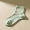 Calcetines Personalizados Profesionales, Calcetines de Algodón Puro, Diseño de Muestra, OEM, Pedidos Transfronterizos, Industria del Calcetín de Zhejiang, Calcetines de Media Pantorrilla para Mujer