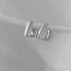 Pendientes Cuadrados de Metal Geométricos de Moda Europea y Americana Sentido de Alta Gama Lujo Ligero Brillo Ganchos para Orejas Temperamento Sencillo Exquisitos Accesorios para Pendientes para Mujeres