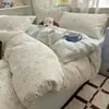 Conjunto de Roupa de Cama Quatro Peças em Algodão 100% Estilo Ins, Fresco e Simples para Estudantes, Conjunto de Roupa de Cama Três Peças com Capa de Edredom e Lençol Fresco e Simples para Dormitório
