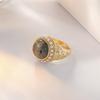 Anillo de piedra preciosa de estilo étnico retro Rongyu Anillo de temperamento de personalidad simple para mujer anillo de circonita de moda