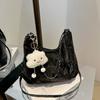 Bolso informal de estudiante de superficie suave de gran capacidad para mujer, nuevo bolso de cadena de verano 2024, bolso bandolera de moda