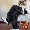 Pantalones Deportivos Cómodos de Pierna Recta con Forro de Felpa, Versátiles y de Moda para Hombre, Estilo Americano High Street Tie-Dye Casuales Largos para Otoño e Invierno