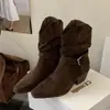 Botas Femininas 2026 Novas Botas Western Cowboy Salto Alto Tornozelo Bico Fino Pregueadas Salto Bloco Botas de Equitação
