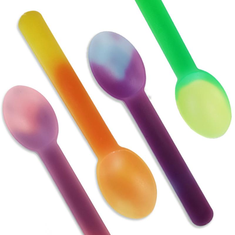 color changing spoons