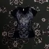 Top de manga corta Y2k, estilo gótico americano, camiseta estampada de moda y versátil, camiseta sexy de cuello en V ajustada para mujer al por mayor