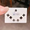 Pendientes Colgantes Negros con Flor de Cuatro Hojas de Aguja de Plata Inspirados en el Diseño, Juego de Tres Pares. Pendientes Exquisitos de Lujo Ligero de Alta Gama, Juego de 6 Piezas