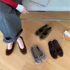 Sapatos de Salto Baixo Estilo Francês Pequena Fragrância Mais Veludo Sapatos de Uma Peça Sapatos Femininos 2026 Novo Outono/Inverno Sapatos Peludos Sapatos Quentes de Algodão