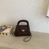 Bolso de mano de moda con cierre de hebilla de patrón de diamante para mujer, nuevo modelo 2026 bolso de hombro con cadena, bolso cruzado simple y elegante de nicho