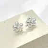 Pendientes Florales de Doble Cara de Alta Gama con Piedras, Elegantes y Versátiles para Mujer, Exquisitos Clip para Orejas, Modernos Clavos para Orejas y Pendientes para Mujer