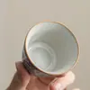Xícara Mestra Ruyao Azul e Branca com Padrão de Lótus, Xícara de Cerâmica Vintage para Degustação, Acessório para Conjunto de Chá Doméstico, Xícara de Chá Individual