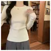Tricô chique com costela na cintura para afinar a silhueta feminina, novos estilos para outono e inverno, suéter básico modelador, camada interna de manga longa, gola redonda, top com ombro reto