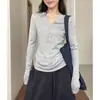 Suéter de tricô rosa com botões de concha, gola V, mangas compridas para mulheres, estilo coreano de outono, caimento suave e relaxado, solto e modelador, top com colarinho meio aberto
