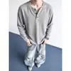 Otoño 2026 Nuevo Camiseta de Manga Larga para Hombre Estilo Americano Waffle Cuello Henley Bordado Especial Talla Grande Top de Gama Alta