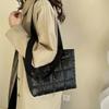 2026 Invierno Nuevo Estilo Simple Estilo Coreano Bolso de Viaje Casual Retro Gran Capacidad Bolso de Hombro Bolso Tote de Gran Capacidad