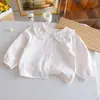 Camisa Fofa e Macia para Bebê Menina 2026 Outono Nova Camisa com Gola de Boneca Meninas Doce Elegante Casual Top
