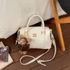 Bolsa Feminina de Alta Aparência Estilo Pillow Bag Inverno 2025 Nova Tendência Elegante para o Dia a Dia Bolsa de Ombro Transversal Bolsa de Mão Bolsa Boston