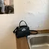 Bolso de Mano Cuadrado Pequeño Casual Simple Estilo Coreano para Mujer 2026 Primavera Nuevo Elegante Bolso de Hombro Cruzado de Lujo Ligero
