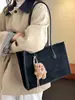 Bolso Tote Casual Simple de Nuevo Estilo Bolso de Hombro Retro de Moda para Mujer 2025 Otoño e Invierno Bolso de Gran Capacidad