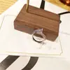 Anel de Design de Unhas Minimalista Estilo Japonês com Microincrustação de Zircônia para Mulheres, Anel Aberto Ajustável Fashion e Elegante de Luxo Leve para Mulheres