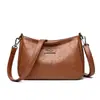 Bolso Cruzado de un Solo Hombro Estilo Nuevo 2026, Bolso Retro Europeo y Americano con Relieve para Mamás de Mediana Edad, Bolso de Mano, Bolso Pequeño Versátil para Mujer