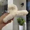 Coreano Outono e Inverno Novo Clipe Peludo Grande Quente Voltar Cabeça Disco Hairpin Imitação Coelho Cabelo Grab Shark Clip para Mulheres