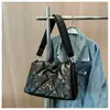 Bolsa de Mano para Mujer de Comercio Exterior Bolsa Tote de Gran Capacidad Bolso de Mano Acolchado Retro para Otoño e Invierno Bolso de Hombro Versátil de Moda