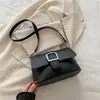 Hebilla de Cinturón 2025 Verano Nuevo Estilo Simple Retro Color Sólido Estilo Moderno Bolso Cruzado de Hombro Bolso Cuadrado Pequeño para Mujer