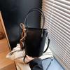 Bolsas Retrô Transfronteiriças para Mulheres 2026 Novas Bolsas Transversais Tendência Primavera e Verão Bolsas de Mão Casuais Bolsas Saco Bolsas de Ombro Tendência