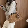 Cross2026 Otoño Nuevo Retro Bolso de Hombro Único Moda Femenina Nicho Bolso de Axila Bolso de Mano Elegante de Moda