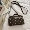 Bolsa de Veludo com Flocagem Feminina 2026 Nova Outono Retro Gorpcore para o Dia a Dia Pequena Versátil Bolsinha de Ombro Transversal