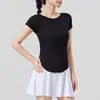 Camiseta de Yoga de Color Sólido con Cuello Redondo Ajustada de Manga Corta para Mujer Estilo Europeo y Americano Deportes Running al Aire Libre Tops de Fitness de Alta Elasticidad Venta al por Mayor