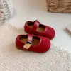 Sapatos Femininos Birkenstock Retro de Corte Baixo com Uma Tira Mary Jane 2026 Outono Novo Sapatos Franceses para Dirigir Sapatos Planos de Uma Tira