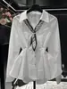 Blusa de seda de manga comprida para mulheres, estilo cruzado europeu e americano Amazon, novo estilo primavera-verão, elegante, acinturada, modeladora, top estiloso