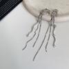 Estilo cool cobre con incrustaciones de circonitas borla clip largo para cartílago sin perforación temperamento de dama gentil aretes de alta gama