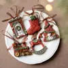 Novos Produtos Transfronteiriços Meias com Sino Tridimensional Cavalo Vermelho Pingente de Resina Enfeites de Árvore de Natal Decoração de Feriado Presentes