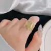 Anel Ajustável Fosco Abertura Ouro Areia Fina Moda Feminina Doce Luxo Leve Nicho Anel Exquisito Design Antigo