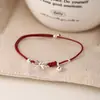 Pulseira de Prata S925 com Laço e Contas Redondas em Fio Vermelho para Mulheres, Design Simples Feito à Mão, Joia Versátil Ajustável por Deslizamento B301