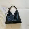 Bolso de hombro retro de color sólido, muy elegante y único, nuevo modelo 2026, gran capacidad, casual, para el trabajo y para ir al trabajo, bolso de axila