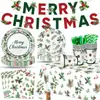 Decorações de Natal com azevinho em aquarela, folhas verdes, pinhas, pratos de papel, guardanapos de papel, copos, toalha de mesa, artigos de festa