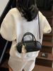 Bolsa de Nicho de Alto Padrão Transfronteiriça para Mulheres 2025 Nova Moda Verão Bolsa de Ombro Transversal Portátil para o Dia a Dia Bolsa Almofada