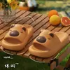 Sandalias de verano para niños capibara para niñas, pantuflas gruesas antideslizantes para uso en exteriores, pantuflas de alta gama para el hogar para mujeres