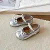 Zapatos de Cuero para Niñas Zapatos de Princesa Mary Janes con Lazo Estilo Primavera y Otoño Zapatos de Cuero para Niños para Combinar con Faldas Zapatos Únicos para Actuaciones